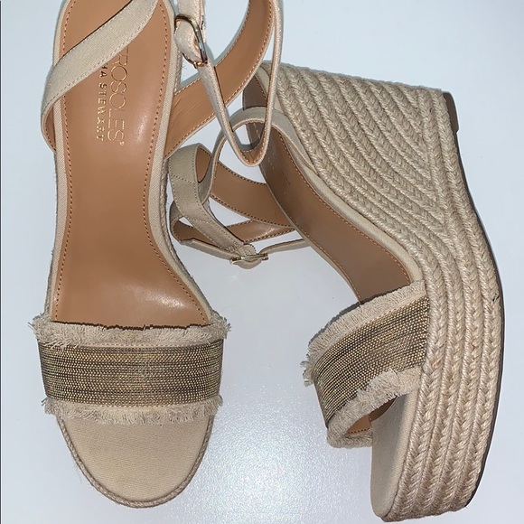 Never worn! Gold embellished wedges. NWOT - Picture 4 of 7